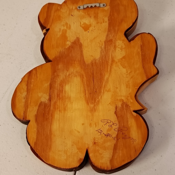 HANDMADE WOODEN COOL BEAR WALL HANGING KIDS ROOM Decoration Sign - Picture 3 of 4